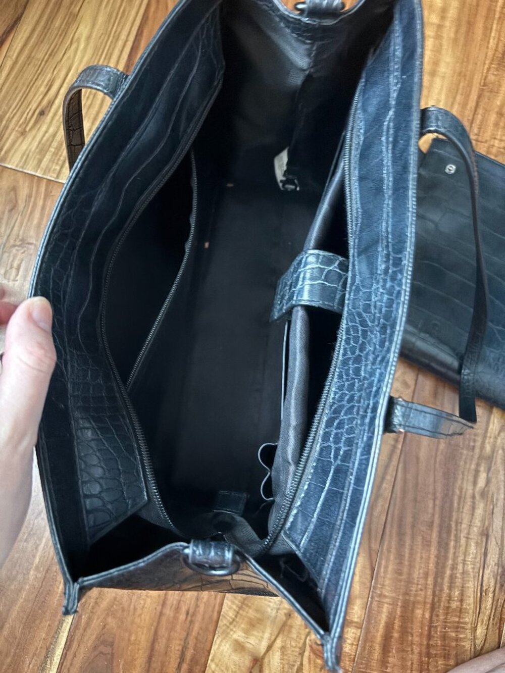 BÉIS The Work Tote in Black Croc - Laptop Bag - Includes Matching Pouch - Picture 7 of 9